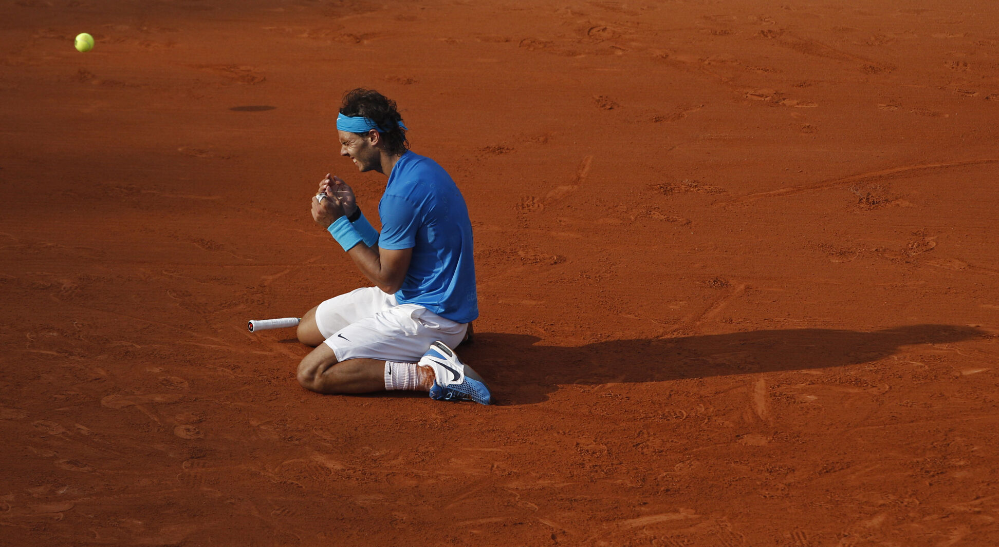 2011: Rafael Nadal wins record-equaling 6th French Open title